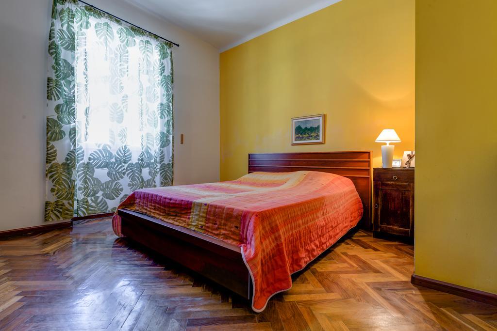 Beach Apartment Lana สปลิท ภายนอก รูปภาพ